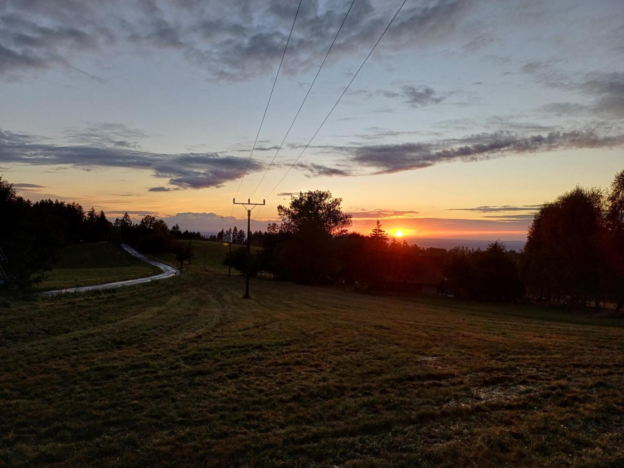 ホテル Prazova Bouda Dobré エクステリア 写真